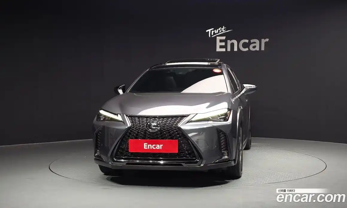 Lexus UX 2023 2.0 гидро в Москве № 1764881, фото 3