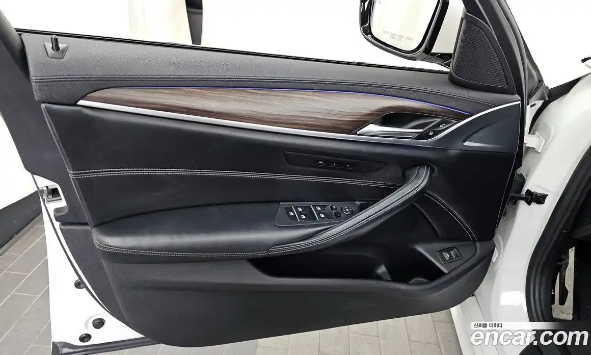 BMW 5-Series 2017 2.0 гидро в Москве № 1830538, фото 14