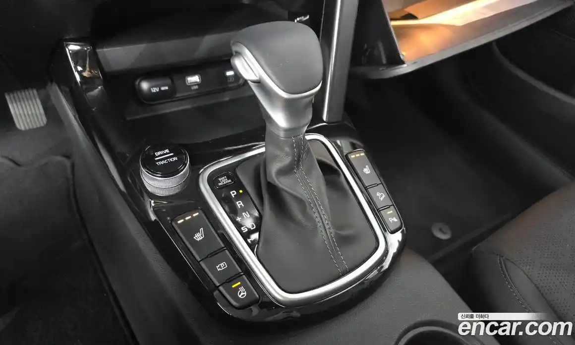 Kia Seltos 2025 1.6 гидро в Москве № 1831652, фото 9