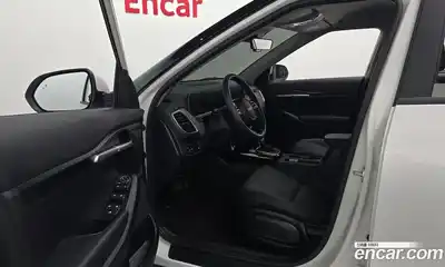 Kia Seltos 2025 1.6 гидро в Москве № 1831652, миниатюра 10