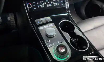 Genesis GV70 2024 2.5 гидро в Москве № 1832192, миниатюра 9