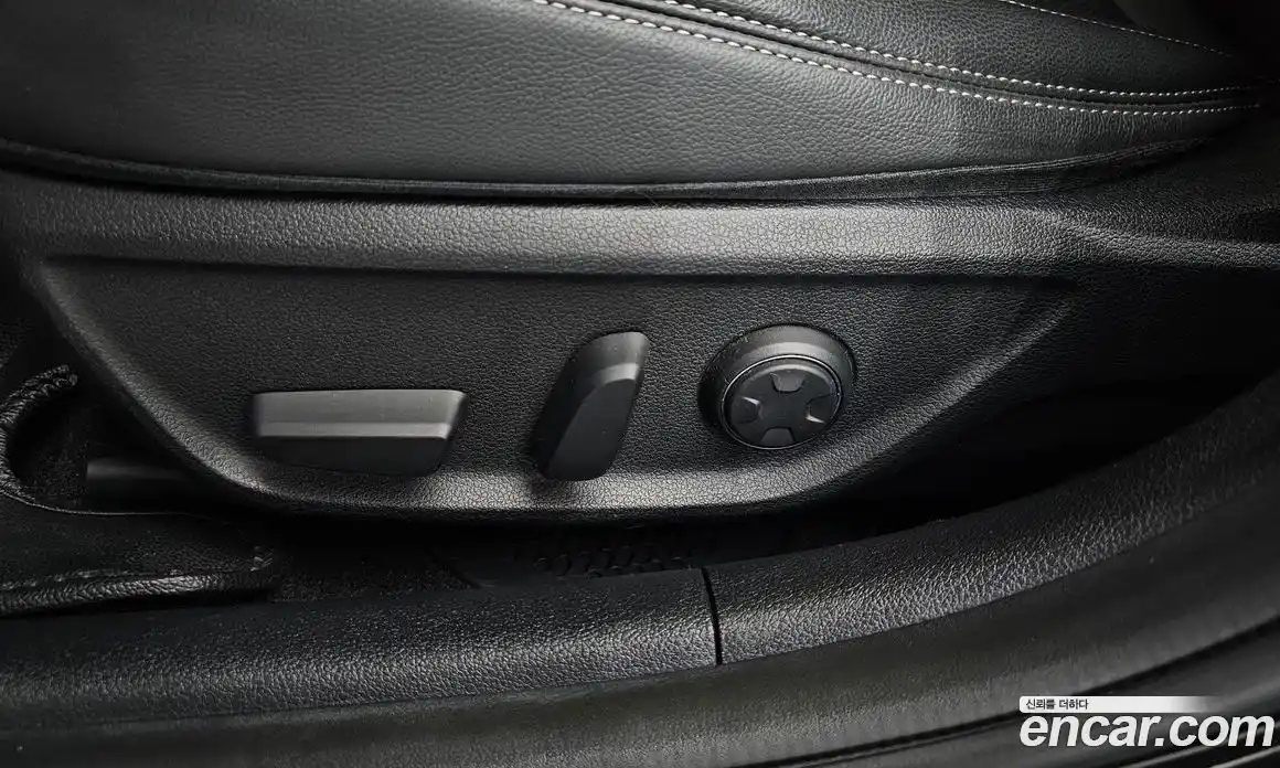 Genesis G70 2018 2.2 гидро в Москве № 1832562, фото 32