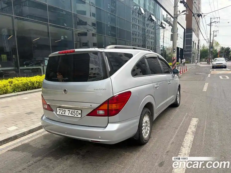 SsangYong Rodius 2010 2.7 гидро в Москве № 1833182, фото 4
