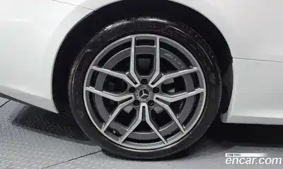 Mercedes-Benz E-Class 2023 2.0 гидро в Москве № 1833228, миниатюра 4