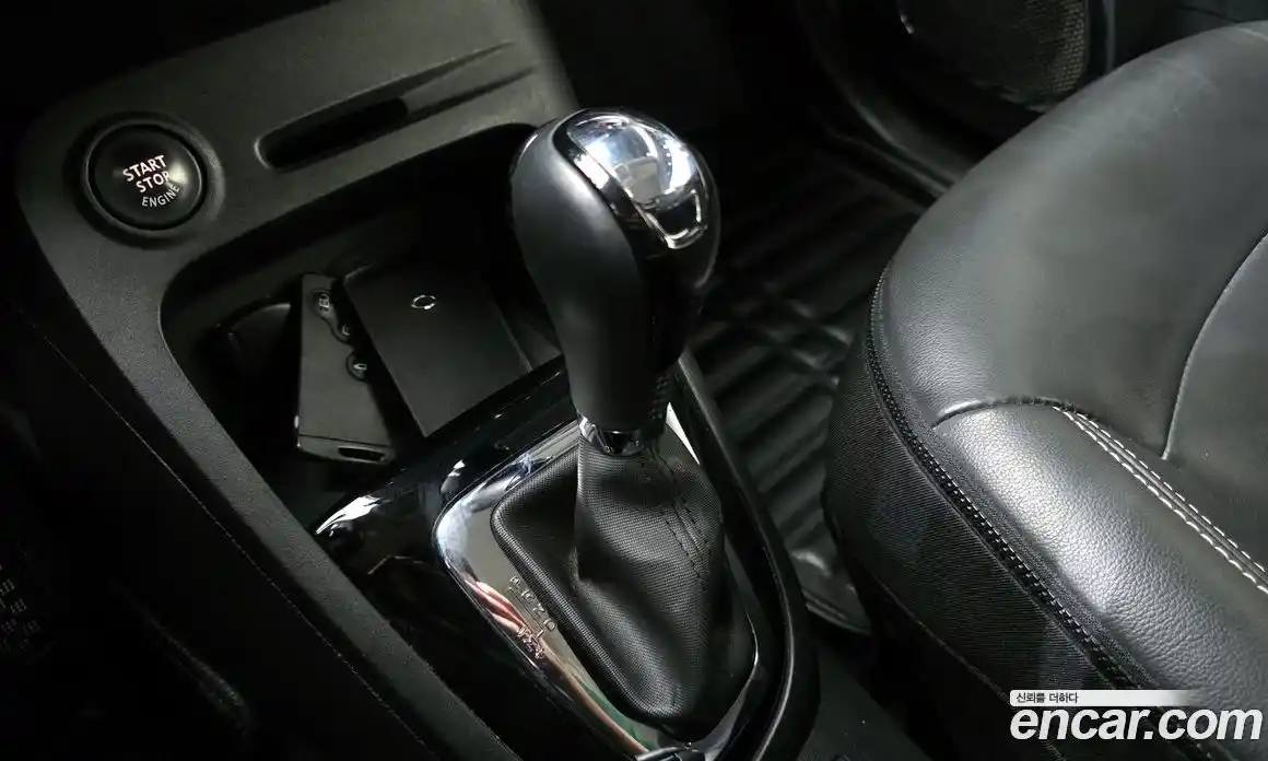 Renault QM3 2015 1.5 гидро в Москве № 1835011, фото 12