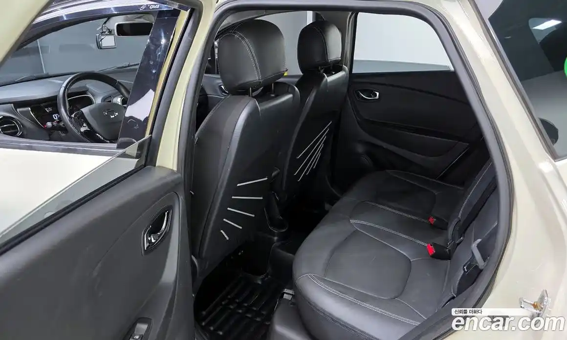 Renault QM3 2015 1.5 гидро в Москве № 1835011, фото 17