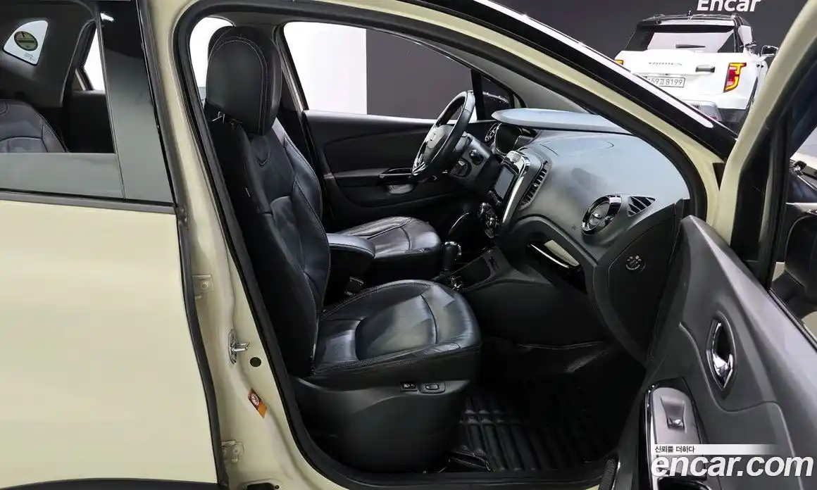 Renault QM3 2015 1.5 гидро в Москве № 1835011, фото 18