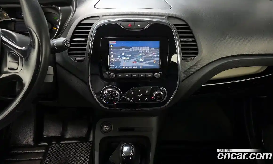 Renault QM3 2015 1.5 гидро в Москве № 1835011, фото 26