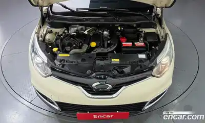 Renault QM3 2015 1.5 гидро в Москве № 1835011, миниатюра 6