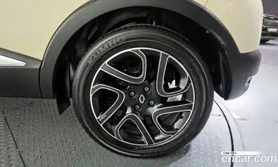Renault QM3 2015 1.5 гидро в Москве № 1835011, миниатюра 7