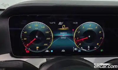 Mercedes-Benz E-Class 2021 2.0 гидро в Москве № 1835867, миниатюра 11