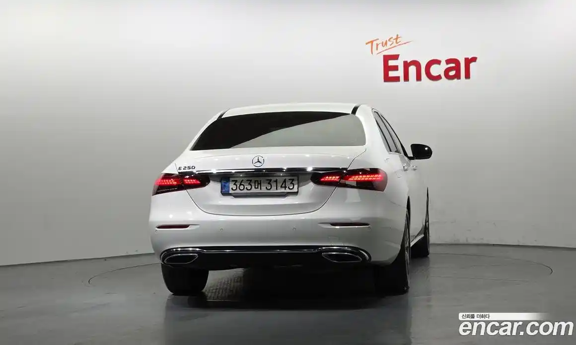 Mercedes-Benz E-Class 2021 2.0 гидро в Москве № 1835867, фото 4