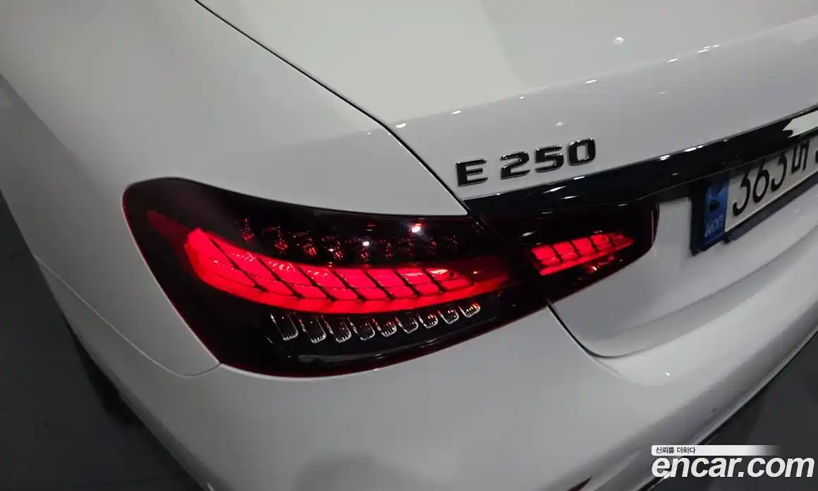 Mercedes-Benz E-Class 2021 2.0 гидро в Москве № 1835867, фото 9