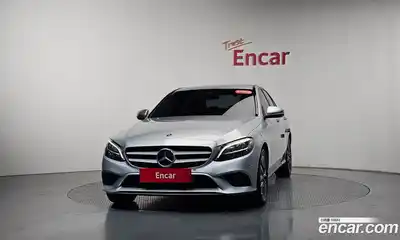 Mercedes-Benz C-Class 2019 2.0 гидро в Москве № 1836133, миниатюра 2