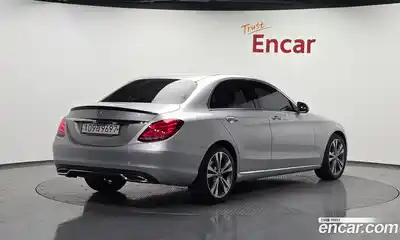 Mercedes-Benz C-Class 2018 2.0 гидро в Москве № 1836150, миниатюра 2