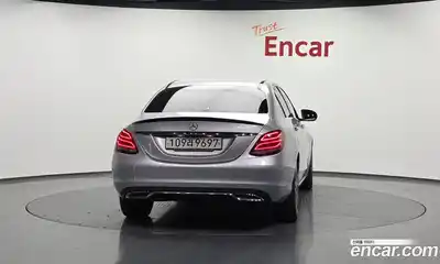 Mercedes-Benz C-Class 2018 2.0 гидро в Москве № 1836150, миниатюра 4