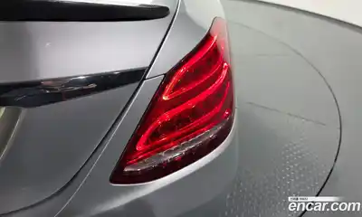 Mercedes-Benz C-Class 2018 2.0 гидро в Москве № 1836150, миниатюра 9