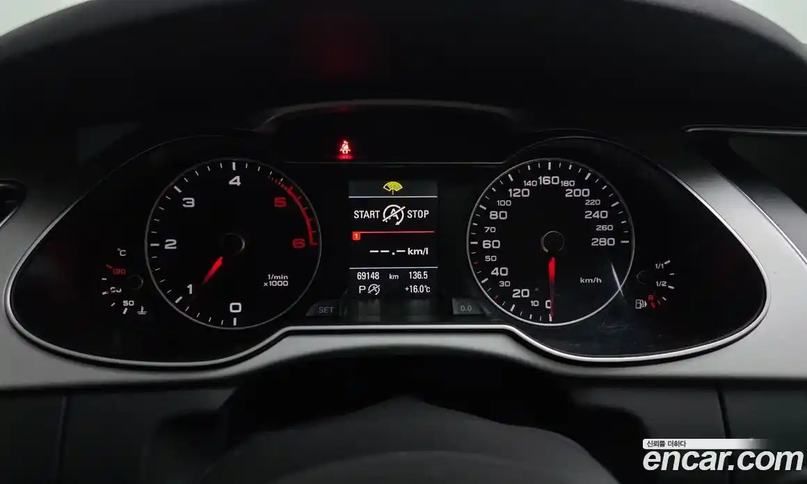 Audi A4 2015 2.0 гидро в Москве № 1836413, фото 8
