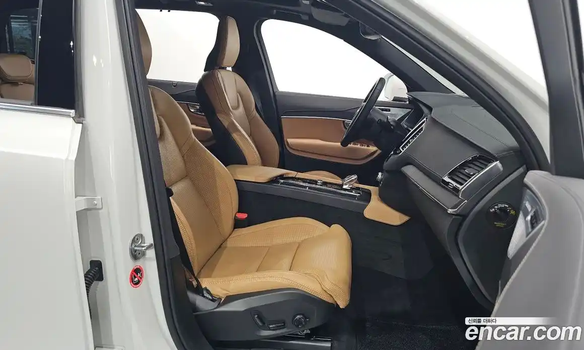Volvo XC90 2024 2.0 гидро в Москве № 1836789, фото 13
