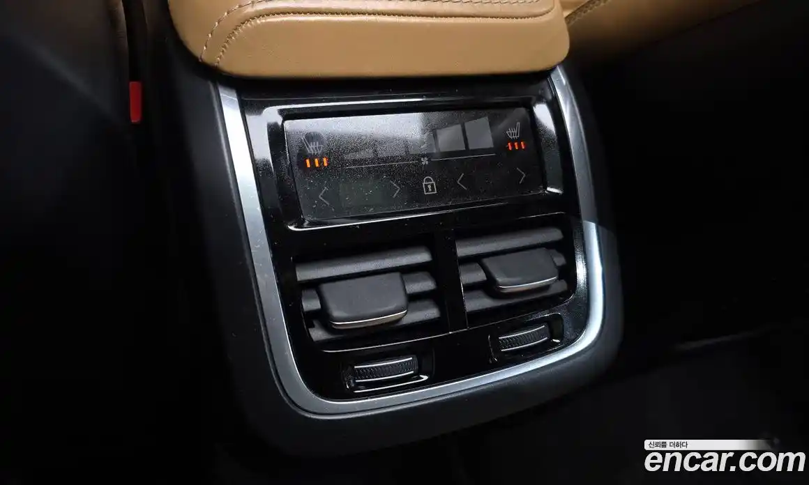 Volvo XC60 2019 2.0 гидро в Москве № 1836845, фото 30
