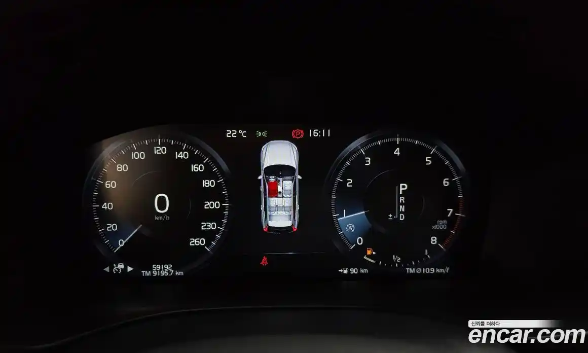 Volvo XC60 2019 2.0 гидро в Москве № 1836845, фото 10