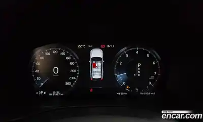 Volvo XC60 2019 2.0 гидро в Москве № 1836845, миниатюра 10