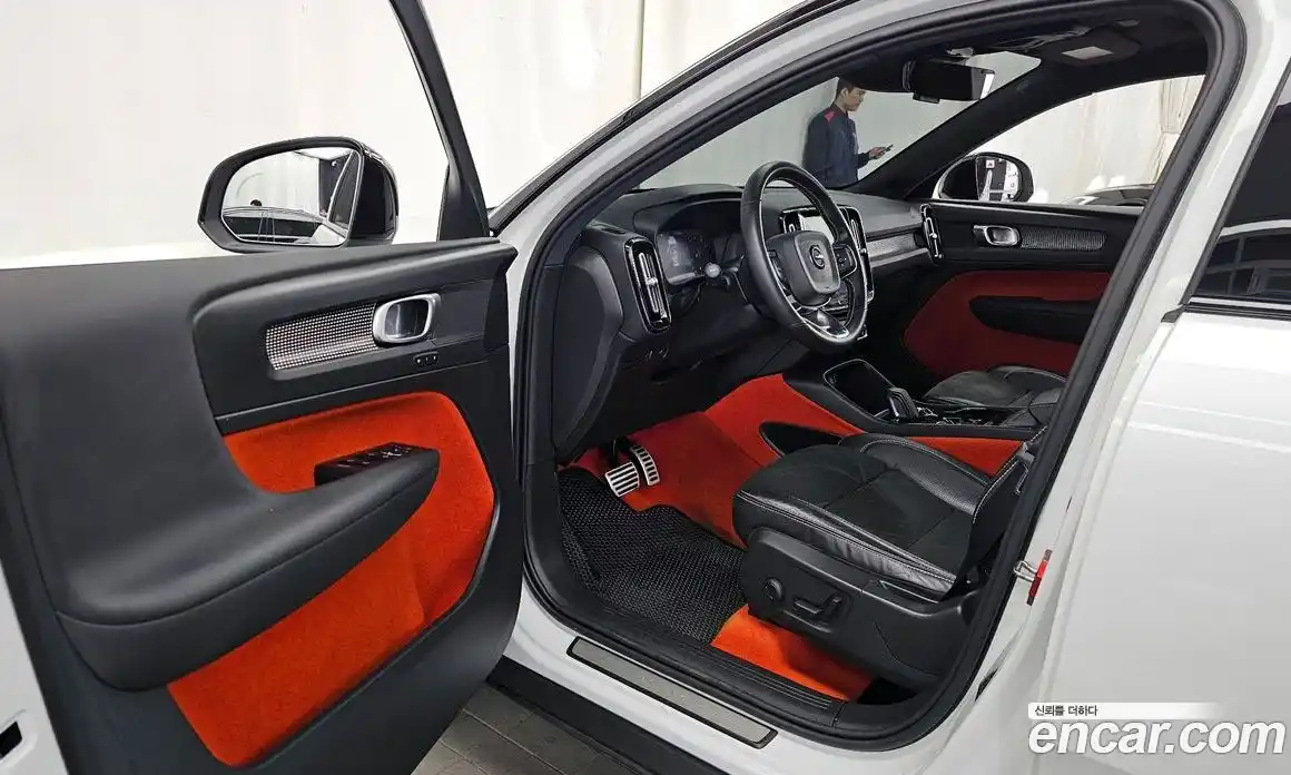 Volvo XC40 2020 2.0 гидро в Москве № 1836856, фото 13