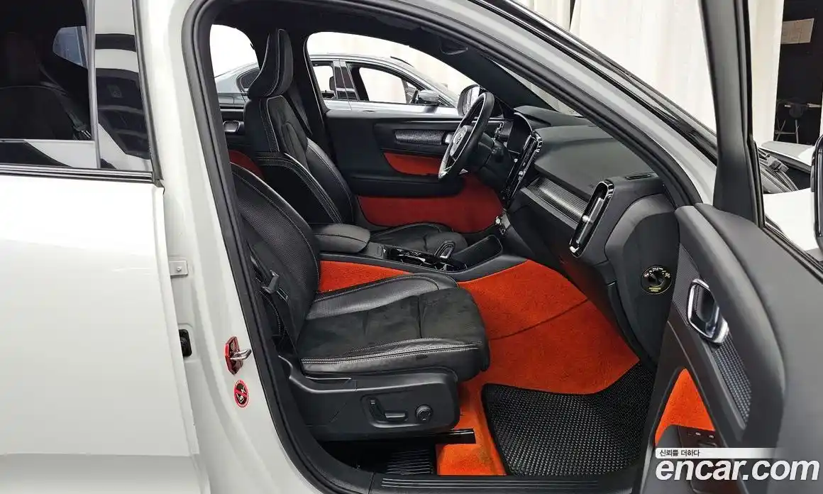 Volvo XC40 2020 2.0 гидро в Москве № 1836856, фото 17