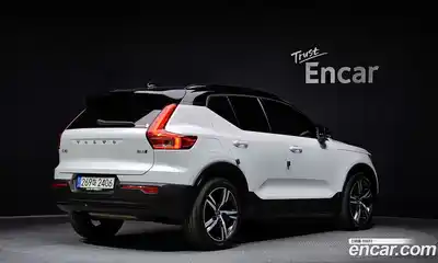 Volvo XC40 2020 2.0 гидро в Москве № 1836856, миниатюра 2