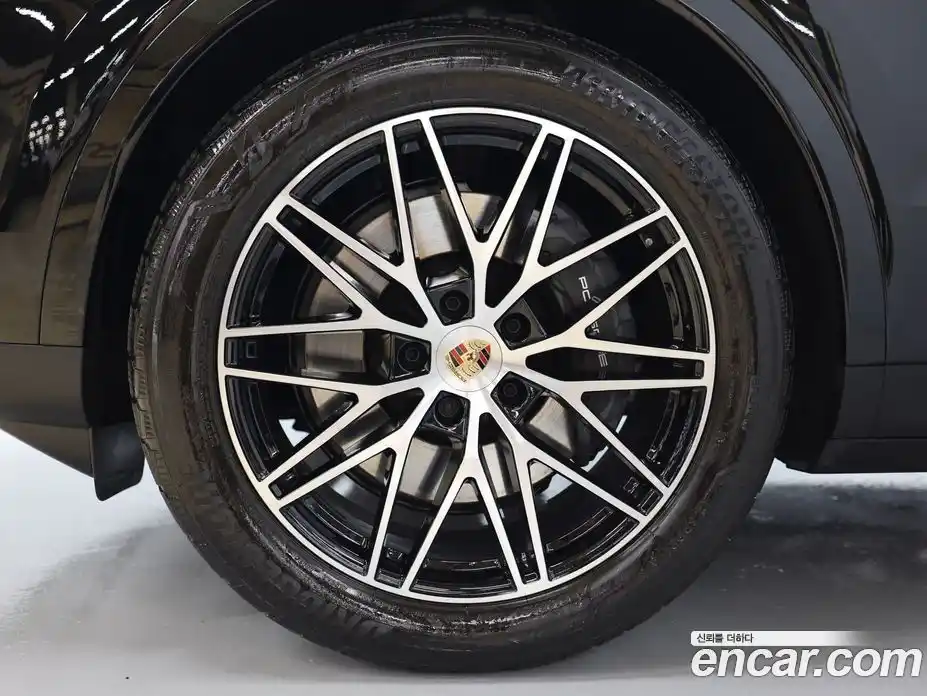 Porsche Cayenne 2025 3.0 гидро в Москве № 1836991, фото 5