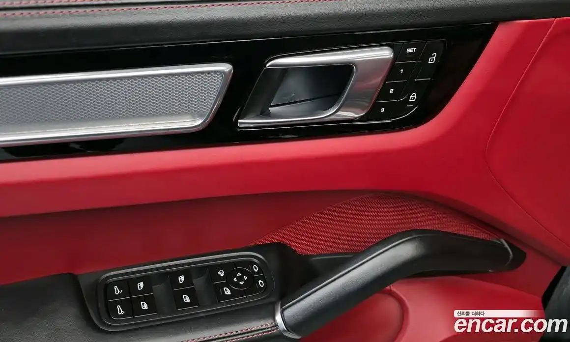 Porsche Cayenne 2023 3.0 гидро в Москве № 1837077, фото 31