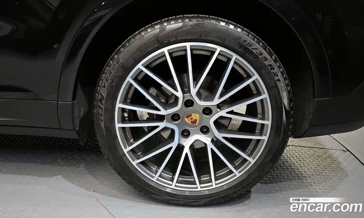 Porsche Cayenne 2023 3.0 гидро в Москве № 1837077, фото 7