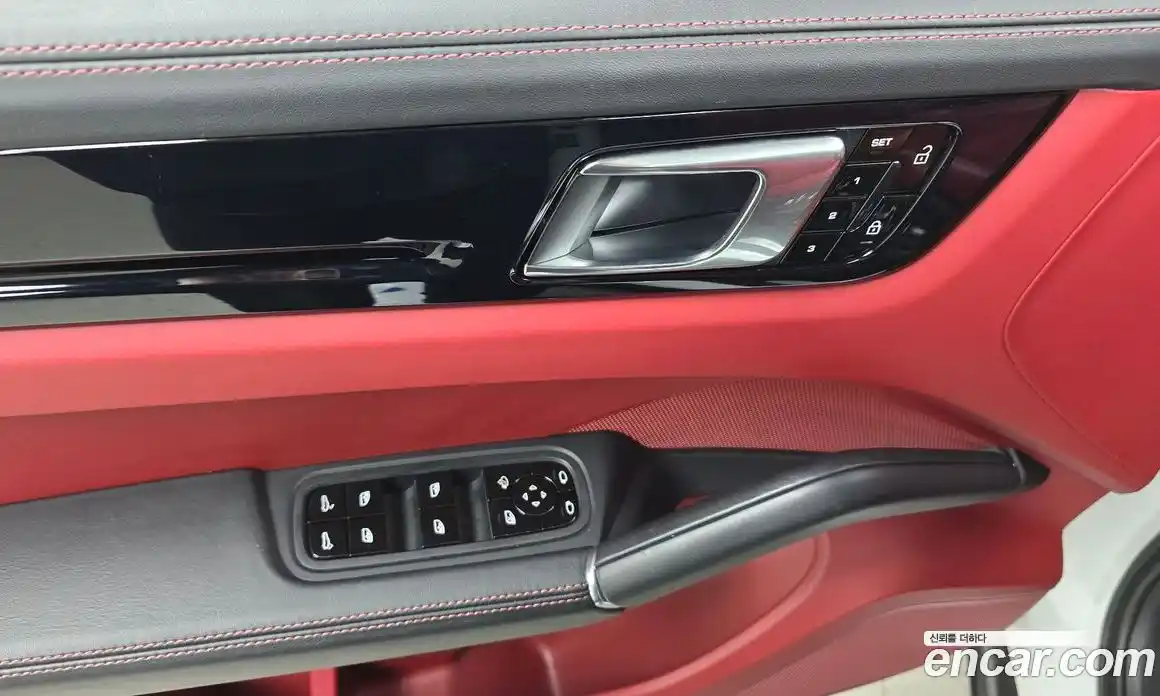 Porsche Cayenne 2021 3.0 гидро в Москве № 1837090, фото 31