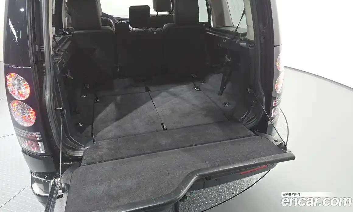 Land Rover Discovery 2015 3.0 гидро в Москве № 1837402, фото 20