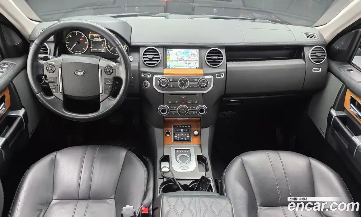 Land Rover Discovery 2015 3.0 гидро в Москве № 1837402, фото 7
