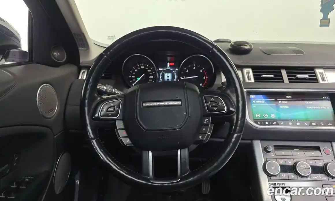 Land Rover Range-Rover Evoque 2016 2.0 гидро в Москве № 1837431, фото 12