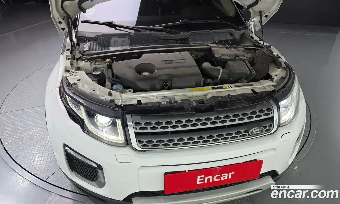 Land Rover Range-Rover Evoque 2016 2.0 гидро в Москве № 1837431, фото 6