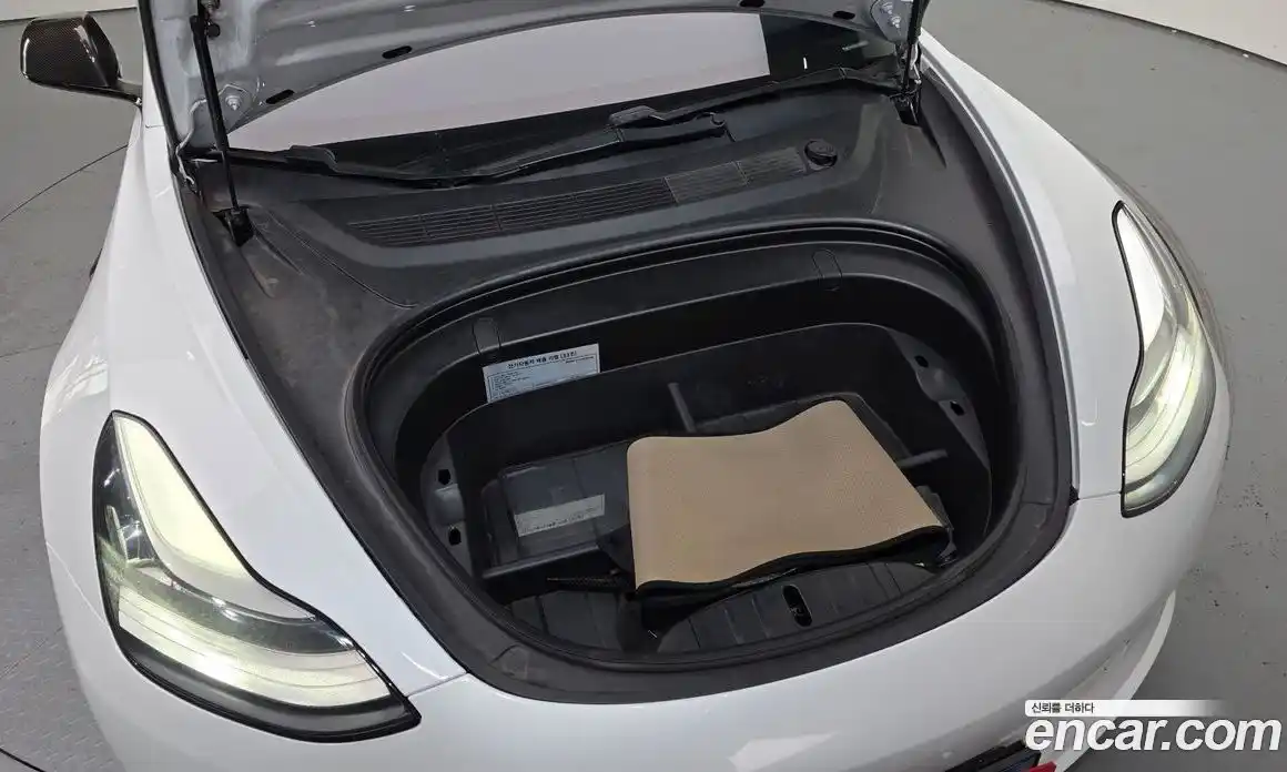 Tesla Model 3 2019 0.2 гидро, фото 6