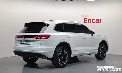 Volkswagen Touareg 2024 3.0 гидро в Москве № 1838018, миниатюра 2