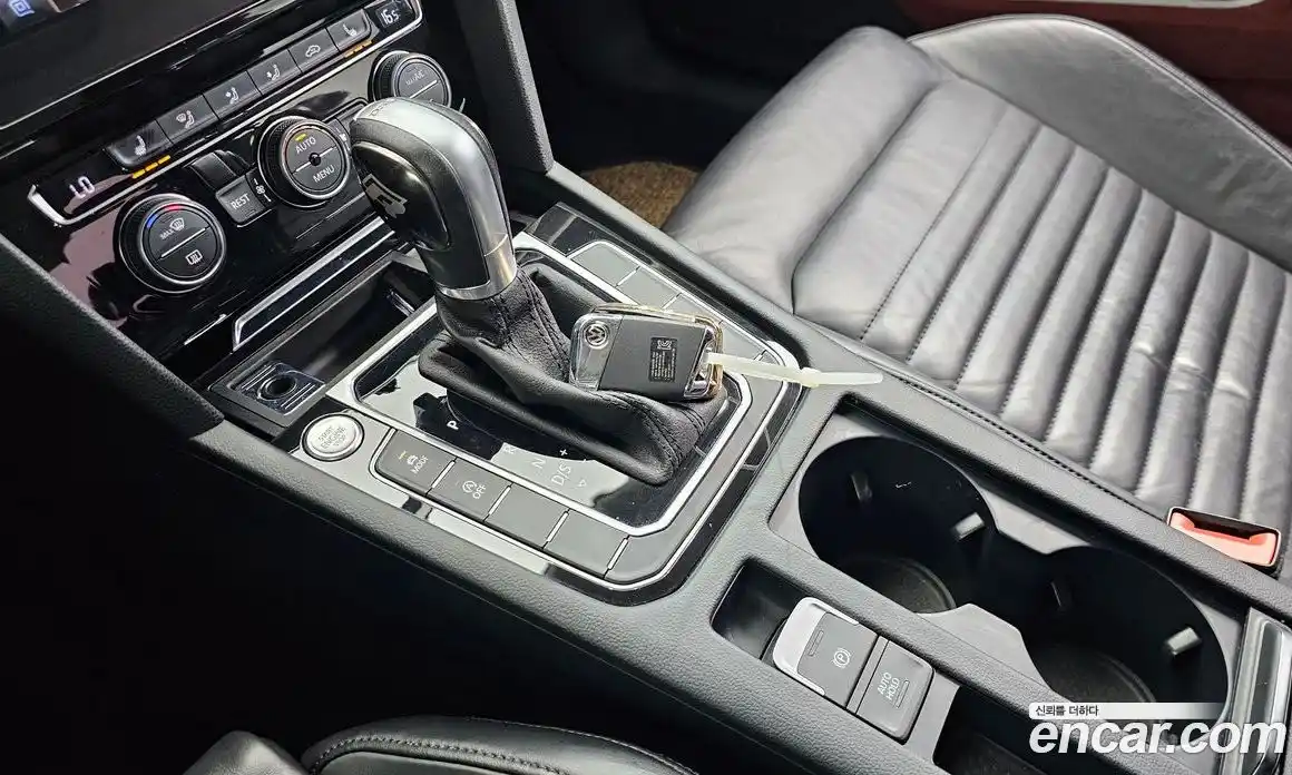 Volkswagen Passat 2018 2.0 гидро в Москве № 1838163, фото 12