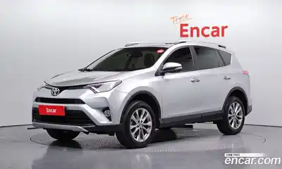 Toyota RAV4, 2015