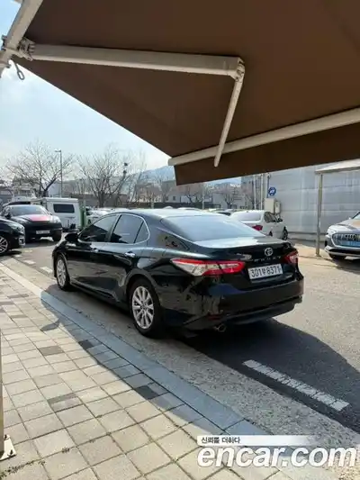 Toyota Camry 2019 2.5 гидро в Москве № 1838564, миниатюра 2