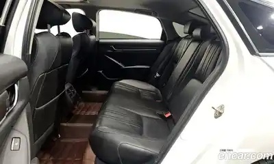 Honda Accord 2019 2.0 гидро в Москве № 1838599, миниатюра 12