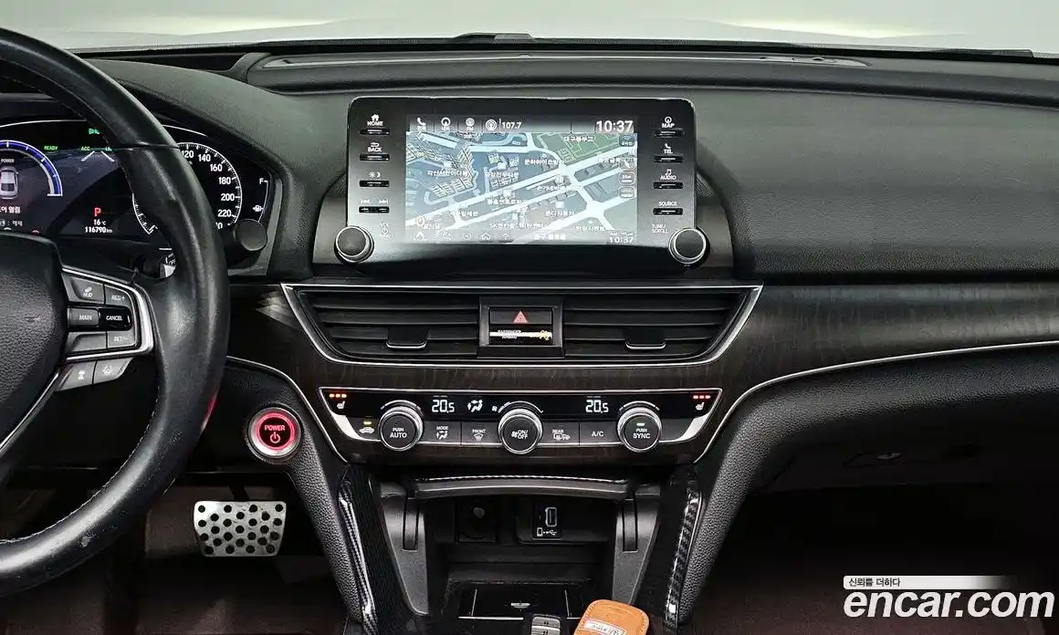 Honda Accord 2019 2.0 гидро в Москве № 1838599, фото 15