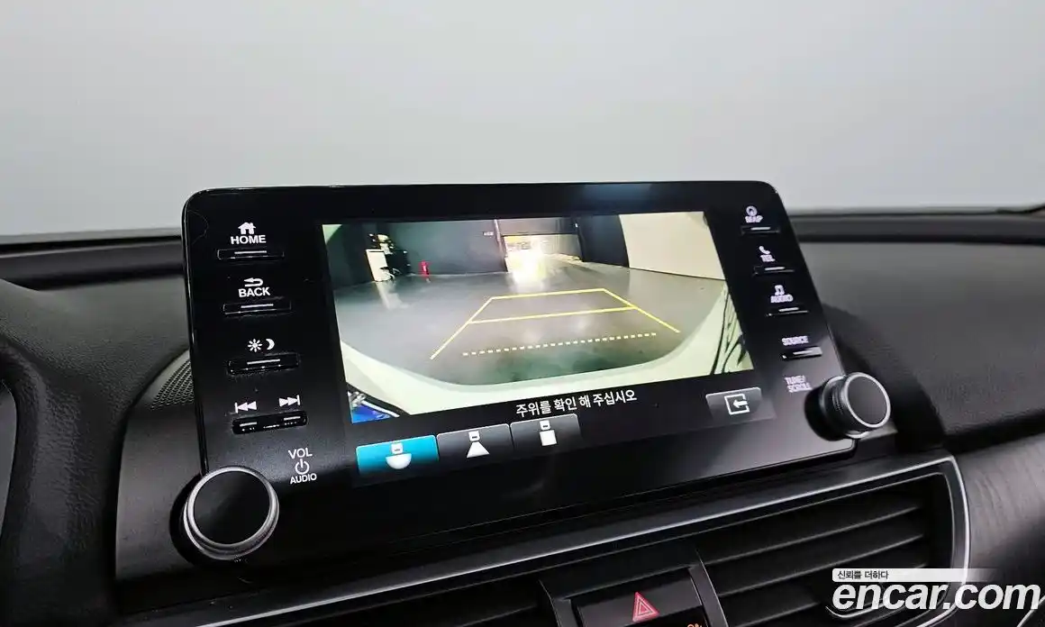 Honda Accord 2019 2.0 гидро в Москве № 1838599, фото 16