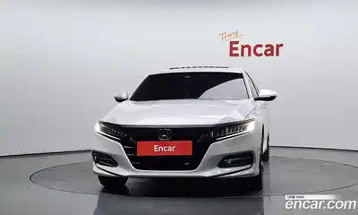 Honda Accord 2019 2.0 гидро в Москве № 1838599, миниатюра 3