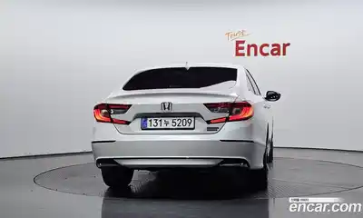 Honda Accord 2019 2.0 гидро в Москве № 1838599, миниатюра 4