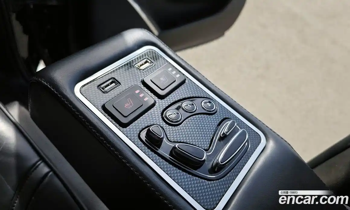 Cadillac Escalade 2016 6.2 гидро в Москве № 1842305, фото 19