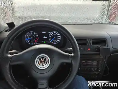 Volkswagen Golf 2002 2.0 гидро в Москве № 199336, миниатюра 5