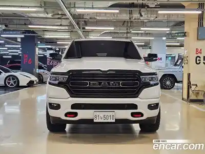 Dodge Ram Pick Up 2020 5.7 гидро в Москве № 361747, миниатюра 3